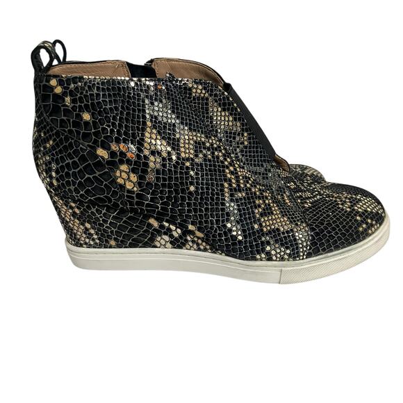 Linea Paolo Felicia Snake Print Our Original Platform Wedge Sneaker Boot Sz 8M - Picture 1 of 11